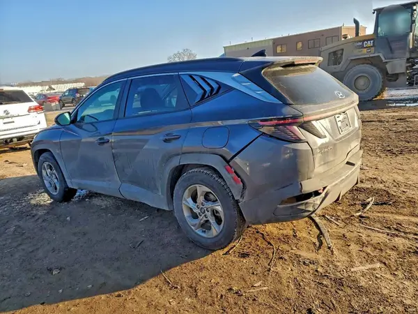 KM8JB3AE5PU203930 2023 HYUNDAI TUCSON - Image 2