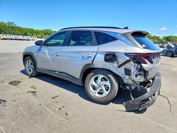 KM8JB3AE6PU243966 2023 HYUNDAI TUCSON - Image 2