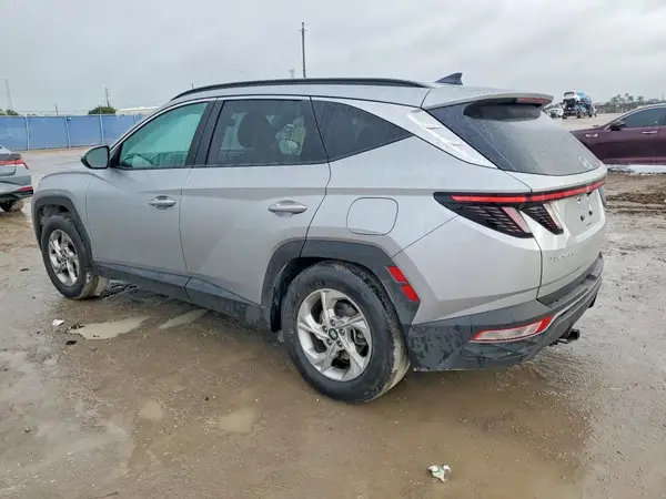 KM8JB3AE6PU246432 2023 HYUNDAI TUCSON - Image 2