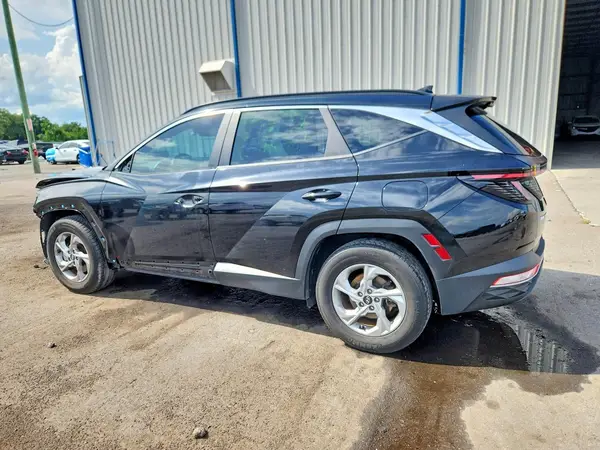 KM8JB3AE8NU075888 2022 HYUNDAI TUCSON - Image 2