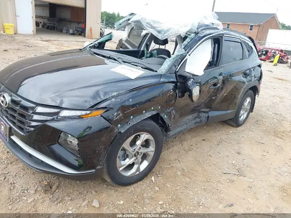 KM8JB3AEXNU023940 2022 HYUNDAI TUCSON - Image 2