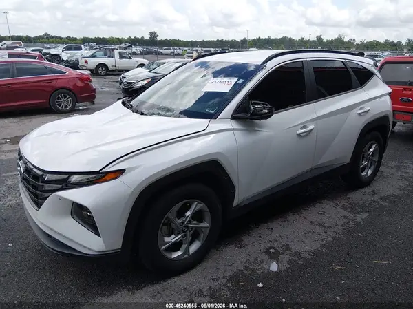 KM8JB3AEXNU041743 2022 HYUNDAI TUCSON - Image 2