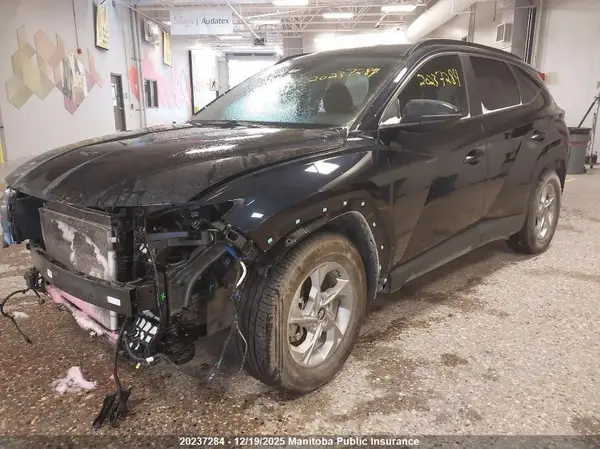 KM8JB3AEXPU248796 2023 HYUNDAI TUCSON - Image 2
