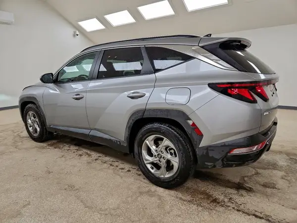 KM8JB3DE8RU305835 2024 HYUNDAI TUCSON - Image 2