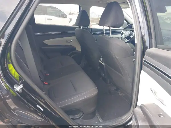 KM8JBCA10NU013950 2022 HYUNDAI TUCSON - Image 8