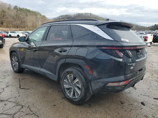 KM8JBCA10NU027122 2022 HYUNDAI TUCSON - Image 2