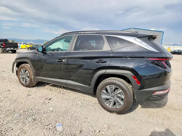 KM8JBCA10NU027363 2022 HYUNDAI TUCSON - Image 2