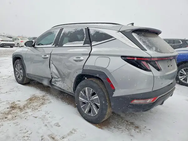 KM8JBCA10NU075624 2022 HYUNDAI TUCSON - Image 2