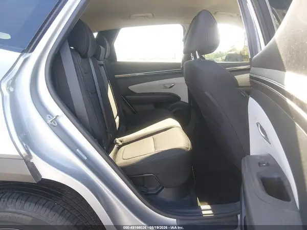 KM8JBCA11NU048836 2022 HYUNDAI TUCSON - Image 8