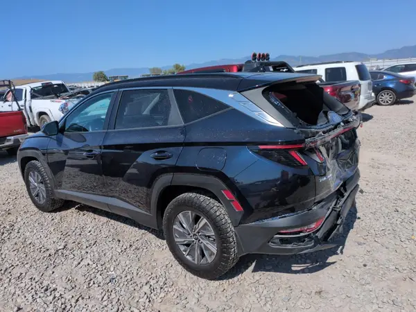 KM8JBCA11NU082890 2022 HYUNDAI TUCSON - Image 2