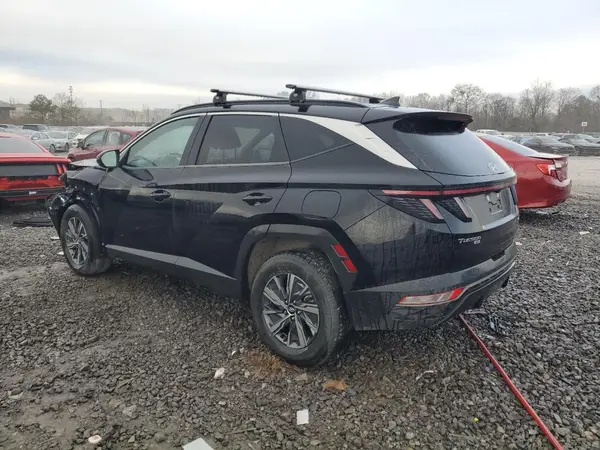 KM8JBCA12NU025775 2022 HYUNDAI TUCSON - Image 2