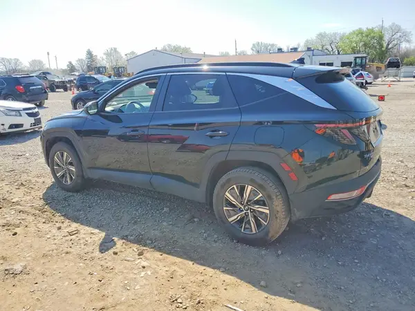 KM8JBCA12NU029468 2022 HYUNDAI TUCSON - Image 2