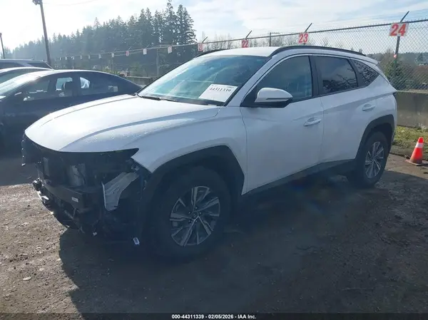 KM8JBCA12NU029955 2022 HYUNDAI TUCSON - Image 2