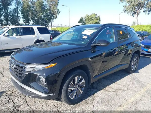 KM8JBCA12NU057058 2022 HYUNDAI TUCSON - Image 2