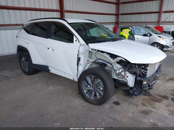KM8JBCA12PU096106 2023 HYUNDAI TUCSON - Image 1