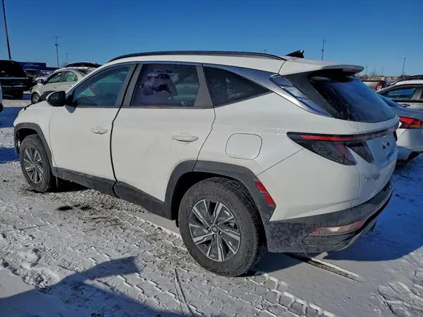 KM8JBCA13NU022660 2022 HYUNDAI TUCSON - Image 2