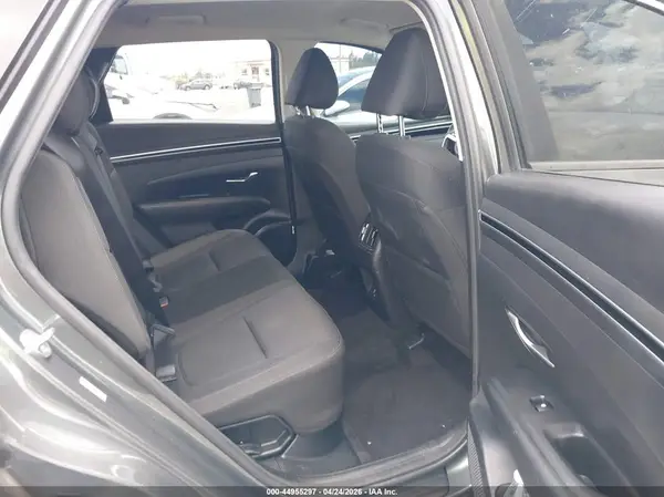 KM8JBCA13NU046487 2022 HYUNDAI TUCSON - Image 8