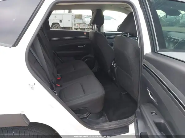 KM8JBCA14NU011313 2022 HYUNDAI TUCSON - Image 8