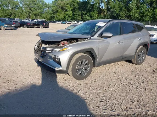 KM8JBCA14NU014051 2022 HYUNDAI TUCSON - Image 2