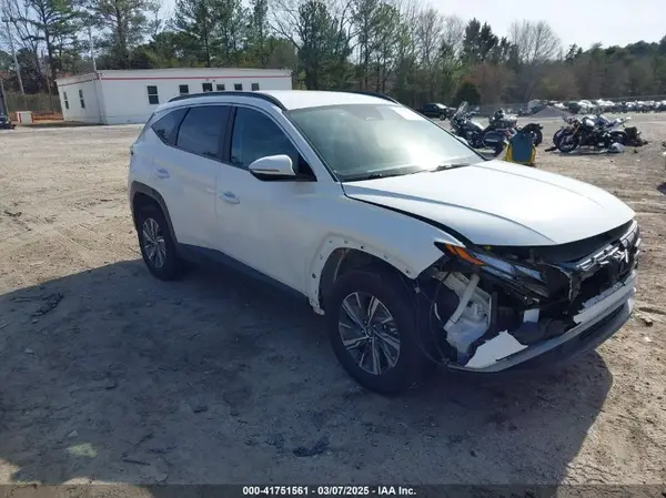 KM8JBCA15NU018979 2022 HYUNDAI TUCSON - Image 1