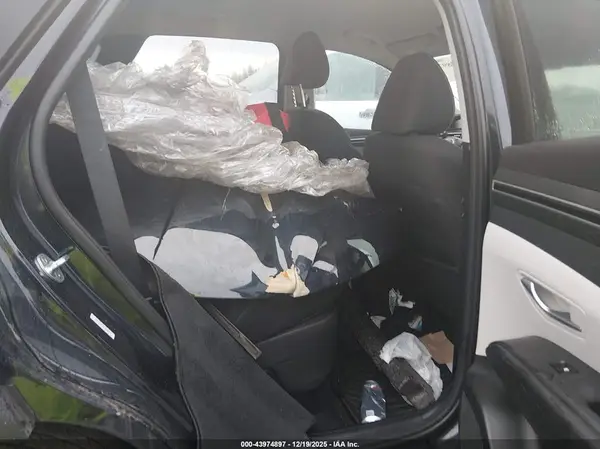 KM8JBCA15NU035992 2022 HYUNDAI TUCSON - Image 8