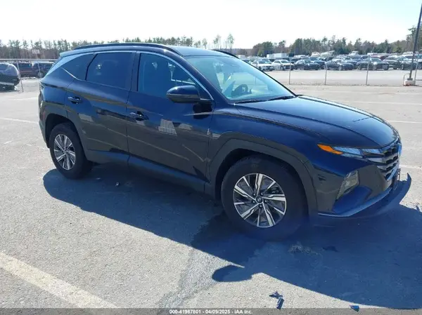 KM8JBCA15NU076428 2022 HYUNDAI TUCSON - Image 1