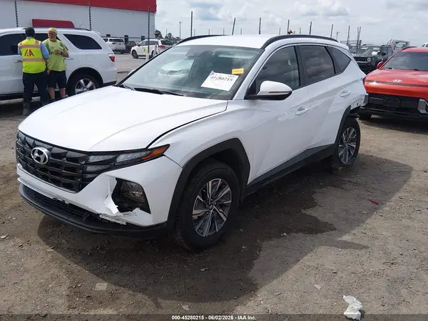 KM8JBCA15NU082777 2022 HYUNDAI TUCSON - Image 2
