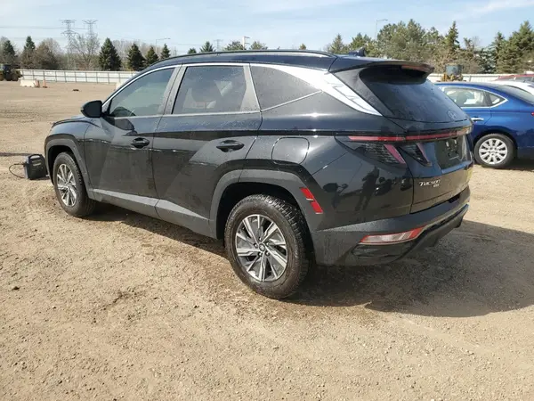 KM8JBCA16NU014097 2022 HYUNDAI TUCSON - Image 2