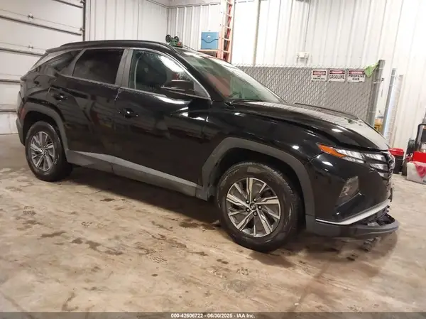 KM8JBCA16NU014276 2022 HYUNDAI TUCSON - Image 1