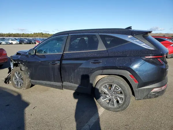 KM8JBCA16NU016240 2022 HYUNDAI TUCSON - Image 2