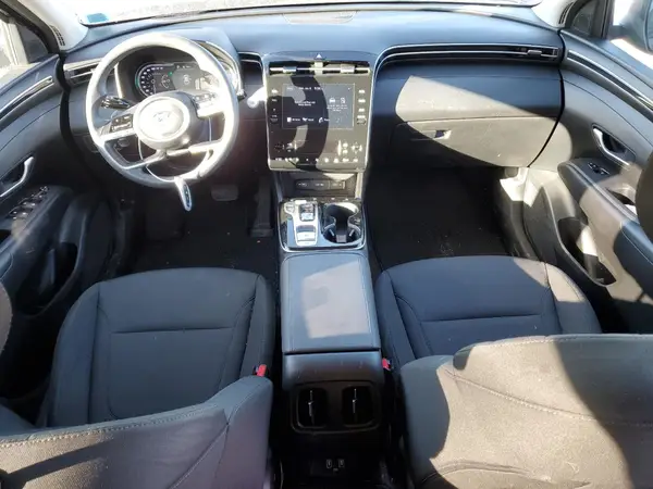 KM8JBCA16NU016240 2022 HYUNDAI TUCSON - Image 8