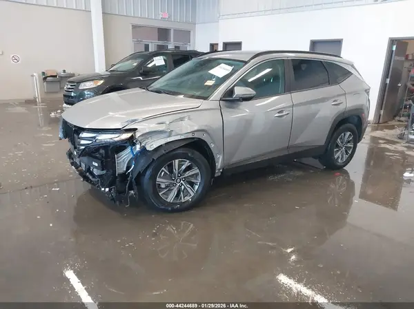 KM8JBCA16NU027304 2022 HYUNDAI TUCSON - Image 2
