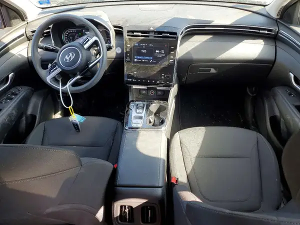 KM8JBCA16NU042532 2022 HYUNDAI TUCSON - Image 8