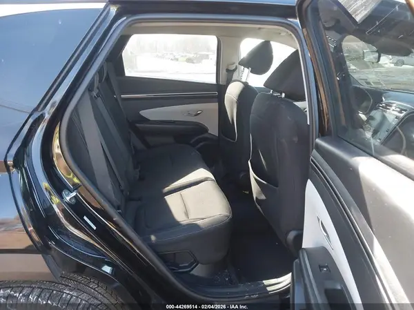 KM8JBCA16PU097128 2023 HYUNDAI TUCSON - Image 8