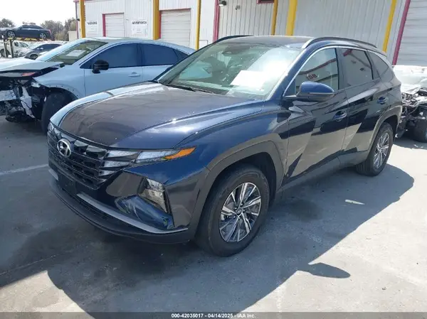 KM8JBCA16PU118186 2023 HYUNDAI TUCSON - Image 2