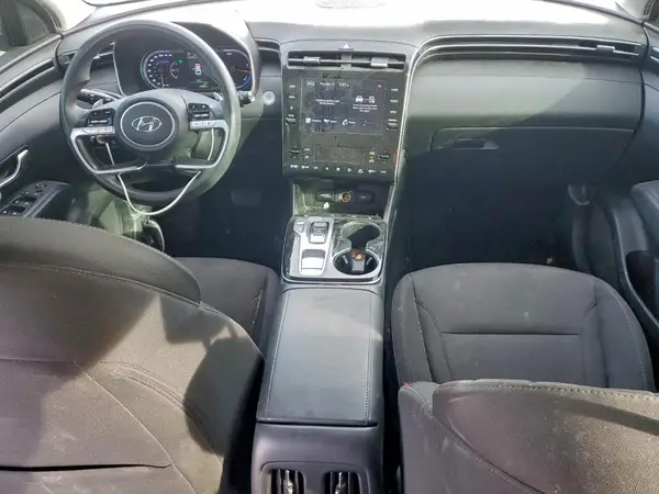 KM8JBCA17NU020717 2022 HYUNDAI TUCSON - Image 8