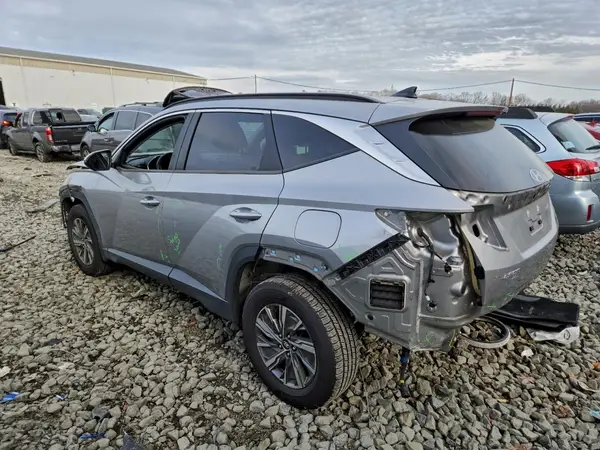 KM8JBCA17NU024413 2022 HYUNDAI TUCSON - Image 2