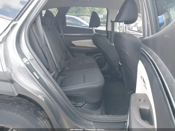 KM8JBCA17NU030258 2022 HYUNDAI TUCSON - Image 8