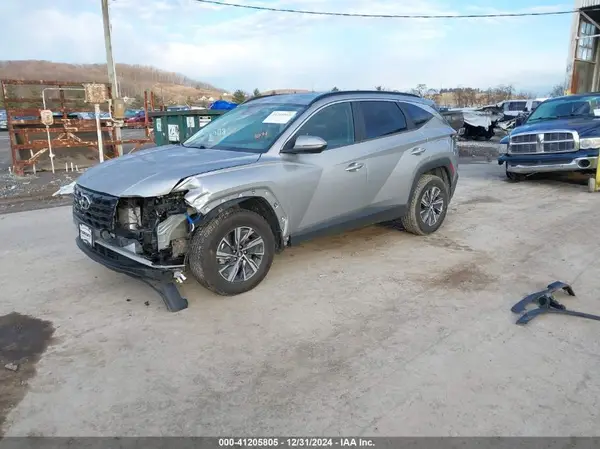 KM8JBCA17NU031071 2022 HYUNDAI TUCSON - Image 2