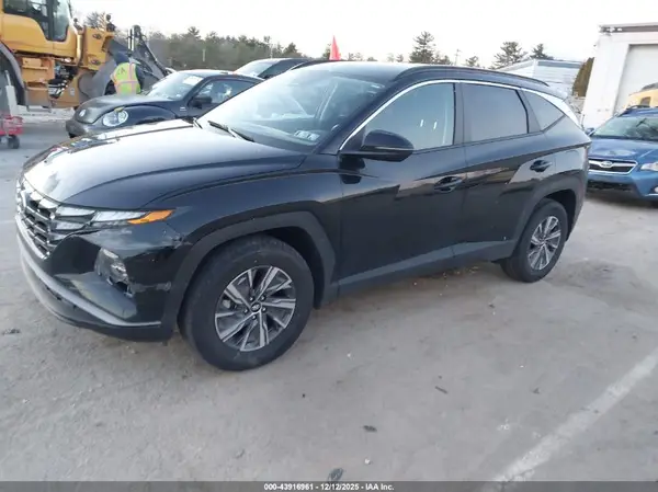 KM8JBCA17PU098238 2023 HYUNDAI TUCSON - Image 2