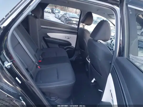 KM8JBCA17PU098238 2023 HYUNDAI TUCSON - Image 8