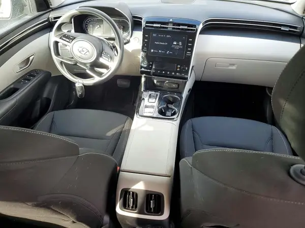 KM8JBCA18NU018541 2022 HYUNDAI TUCSON - Image 8