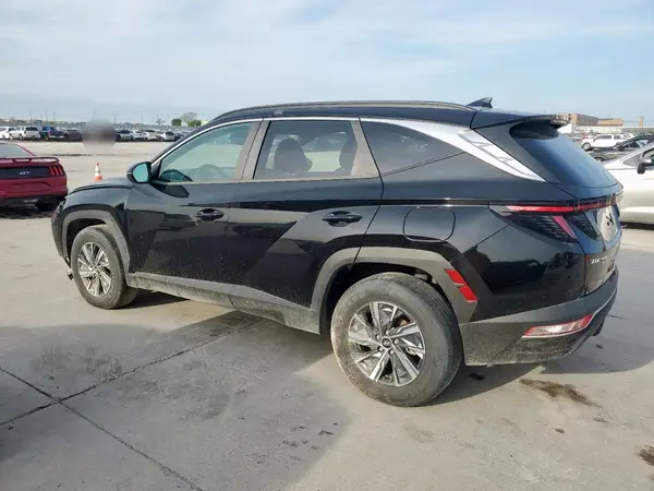KM8JBCA18NU020788 2022 HYUNDAI TUCSON - Image 2