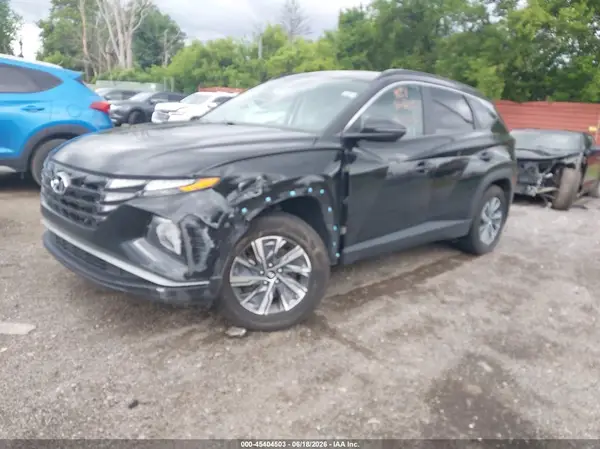KM8JBCA18NU028227 2022 HYUNDAI TUCSON - Image 2
