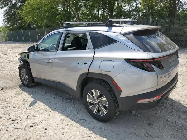 KM8JBCA18NU028406 2022 HYUNDAI TUCSON - Image 2