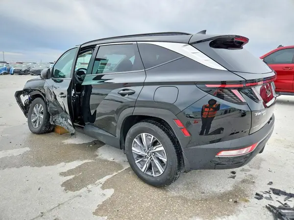 KM8JBCA18NU032018 2022 HYUNDAI TUCSON - Image 2