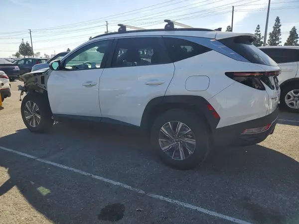 KM8JBCA18NU040166 2022 HYUNDAI TUCSON - Image 2