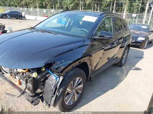 KM8JBCA18NU079016 2022 HYUNDAI TUCSON - Image 2