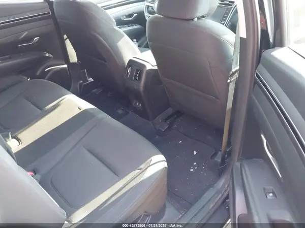 KM8JBCA18NU079016 2022 HYUNDAI TUCSON - Image 8