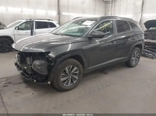 KM8JBCA18PU132736 2023 HYUNDAI TUCSON - Image 2